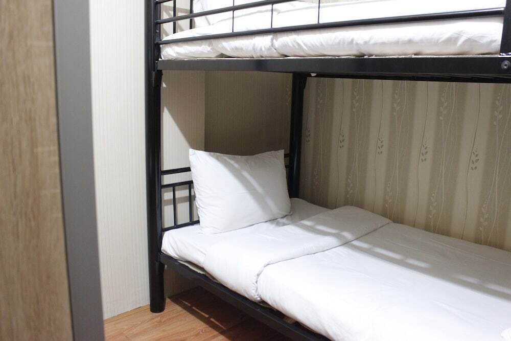 Бандунг: Stylish 2BR Gateway Pasteur Apartment near Exit Toll