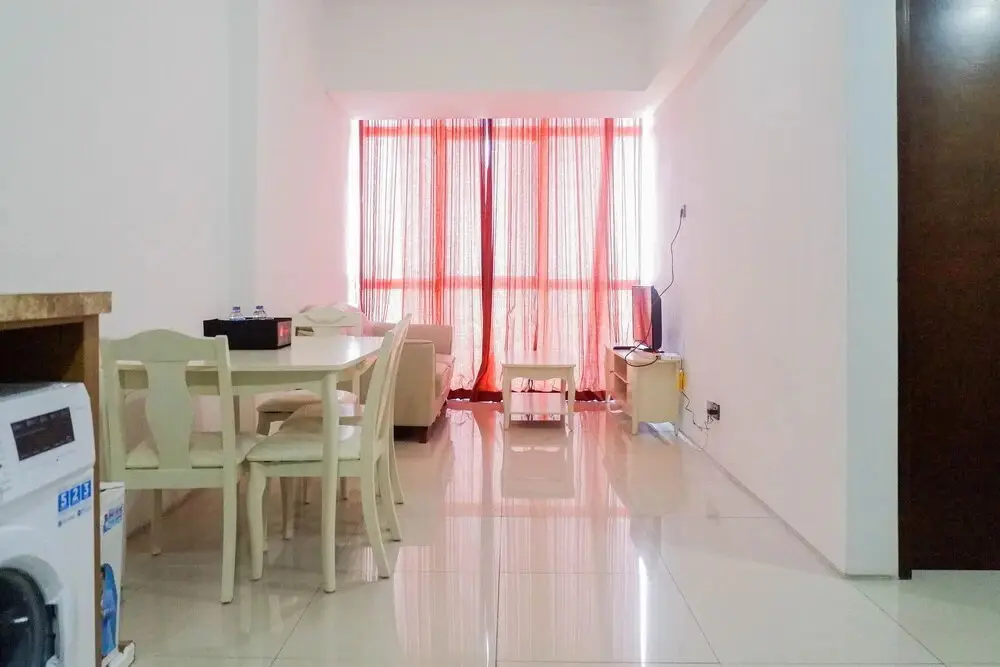 Сурабая: High Floor with City View 2BR Apartment at The Linden