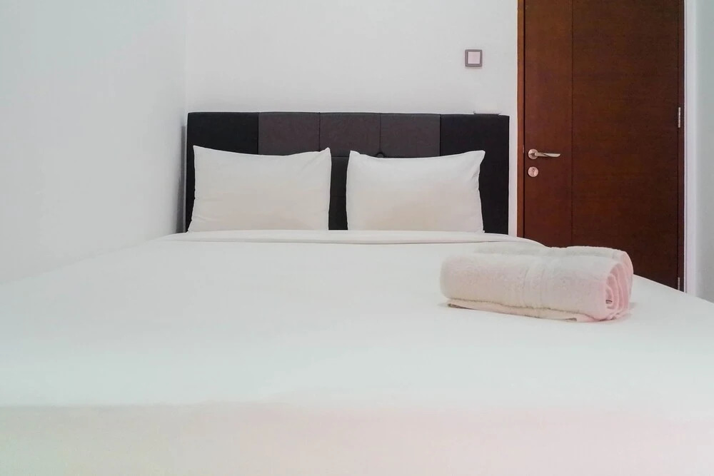 Сурабая: High Floor with City View 2BR Apartment at The Linden