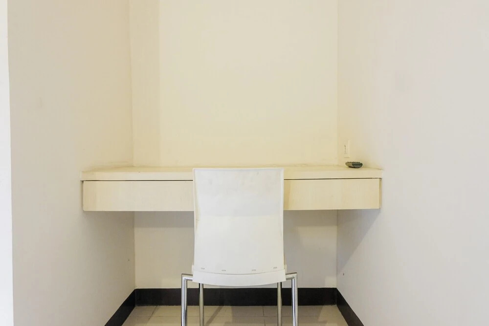 Тангеранг: Cozy and Modern Studio Apartment at 19 Avenue
