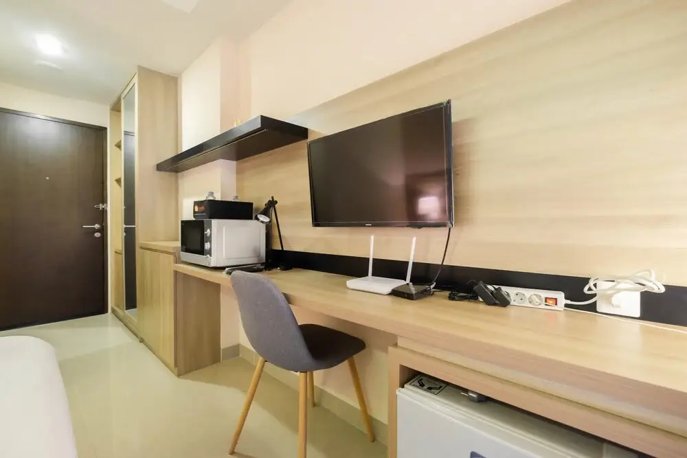 Чикаранг: Fully Furnished Studio Apartment at Mustika Golf Residence