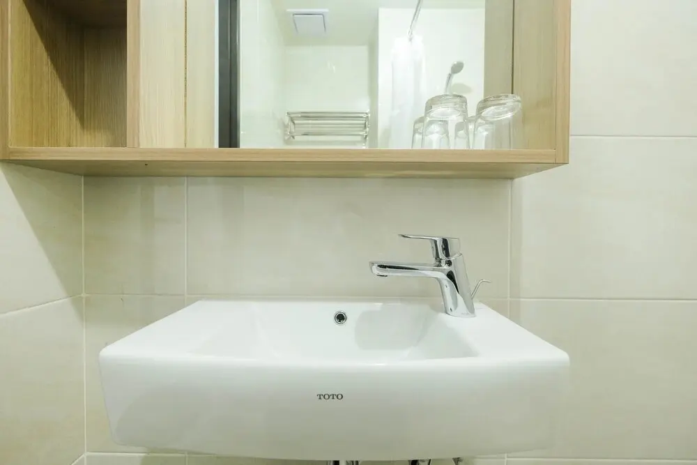 Чикаранг: Fully Furnished Studio Apartment at Mustika Golf Residence