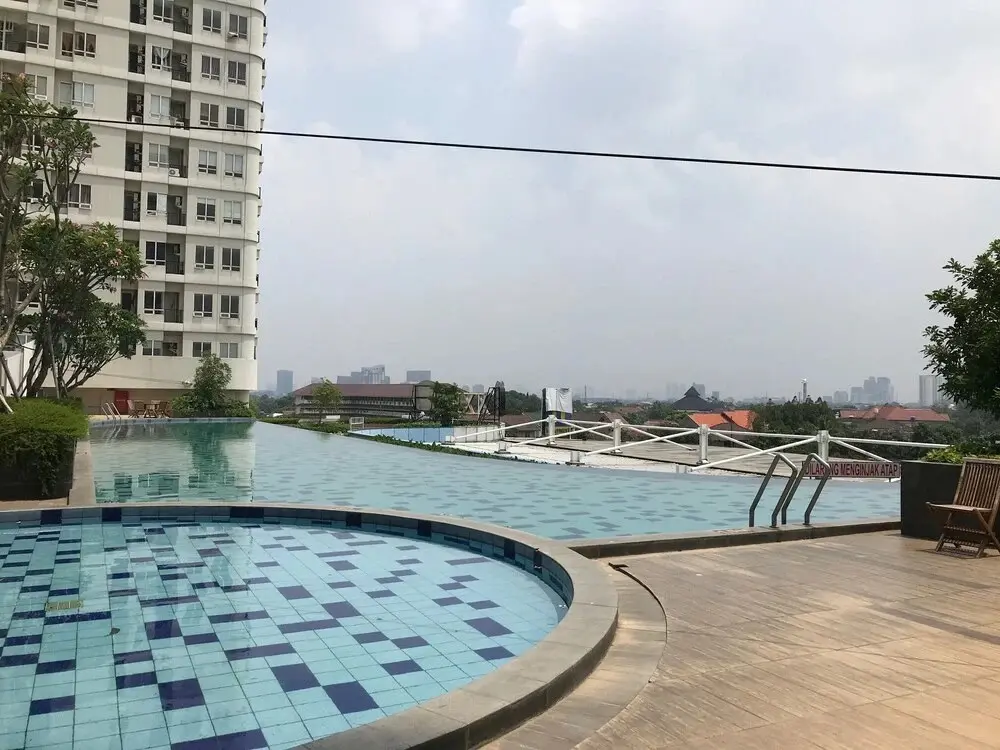 Депок: Cozy Studio Apartment at Cinere Bellevue