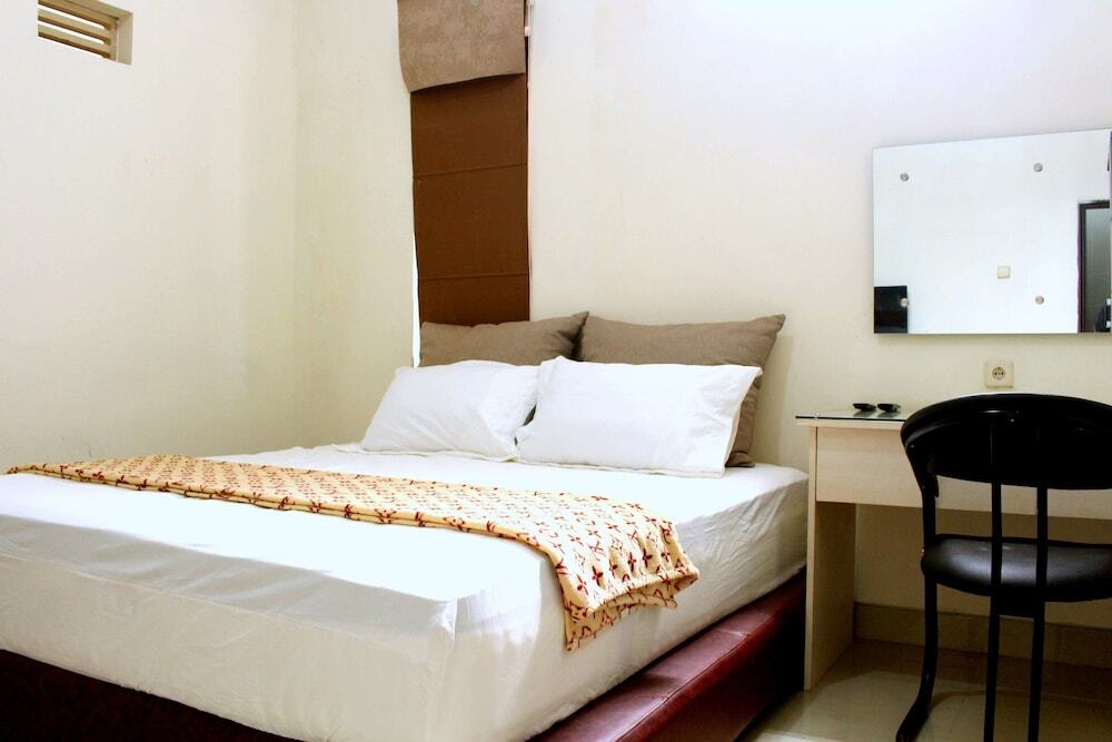 Депок: Victory Guest House