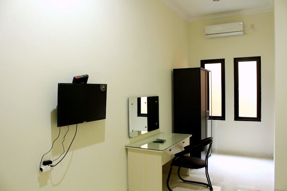 Депок: Victory Guest House