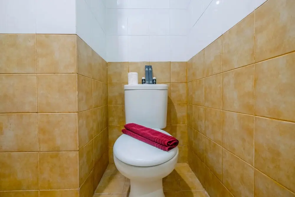 Джакарта: Chic and Cozy 2BR Apartment at Green Pramuka City