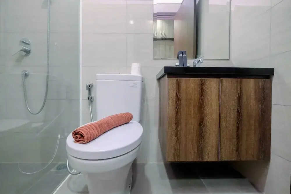 Джакарта: Spacious 2BR at Ciputra International Apartment