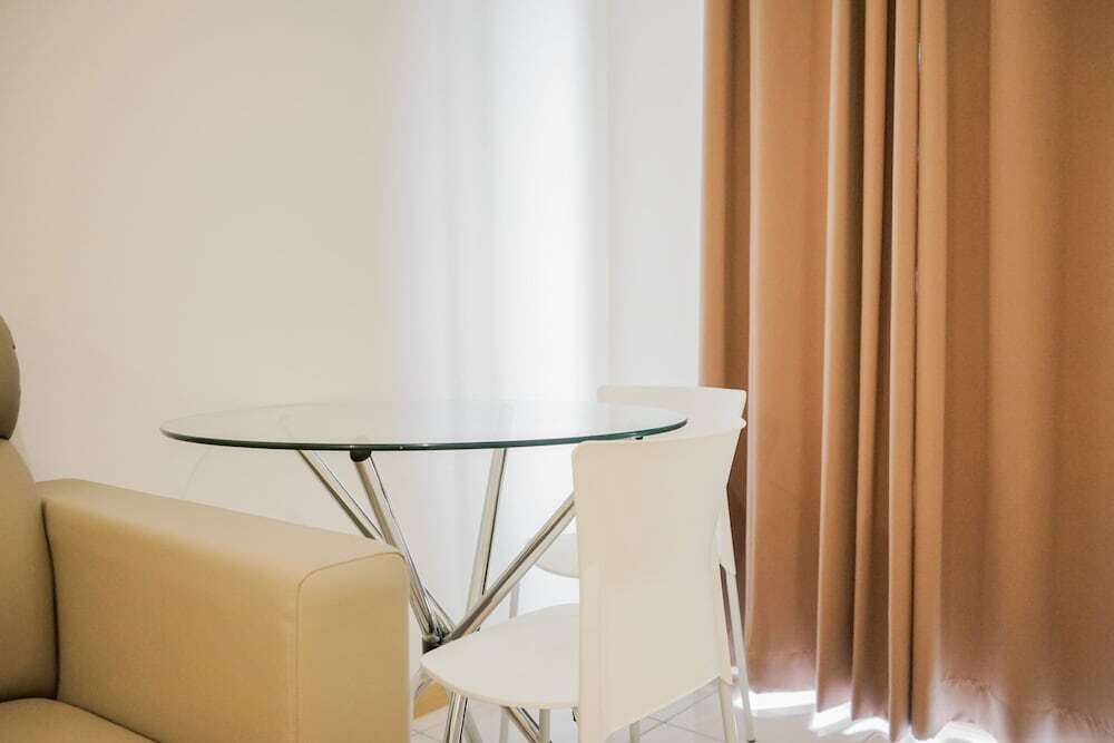 Legok: Comfy 2Br M-Town Residence Gading Serpong Apartment