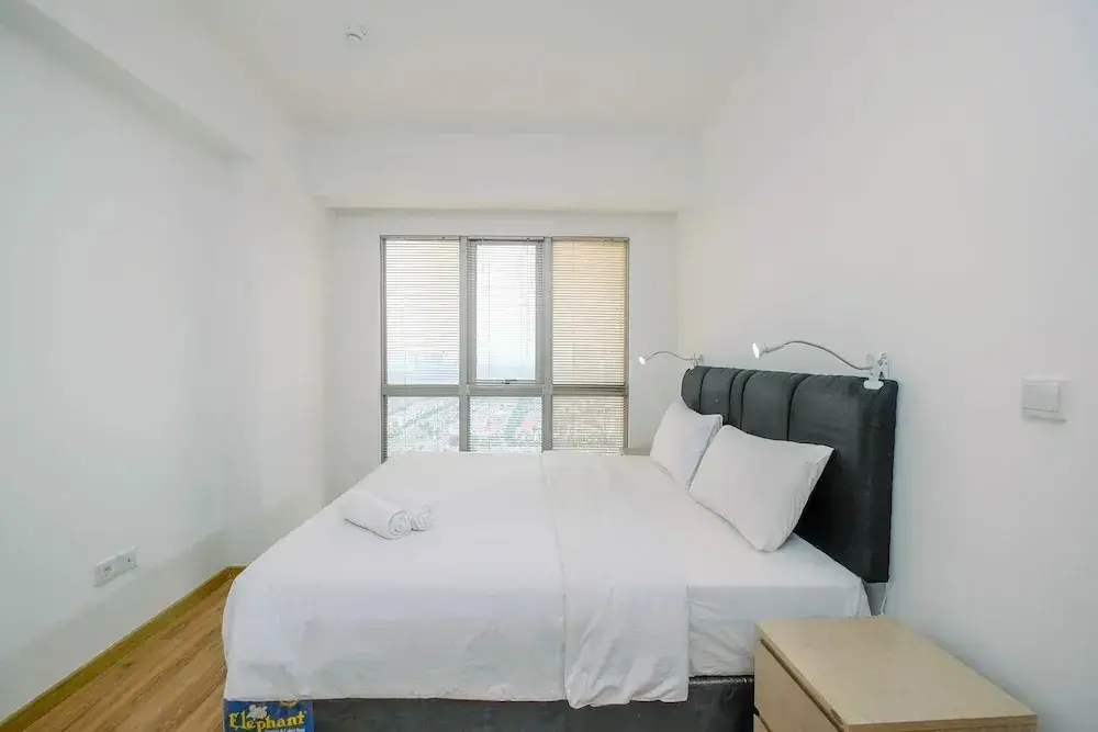 Legok: Brand New 1BR Apartment at M-Town Signature