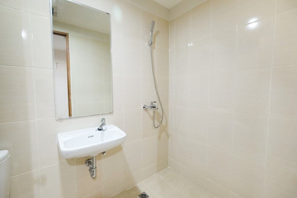 Чикаранг: Simply Studio With City View @ Oasis Apartment Cikarang