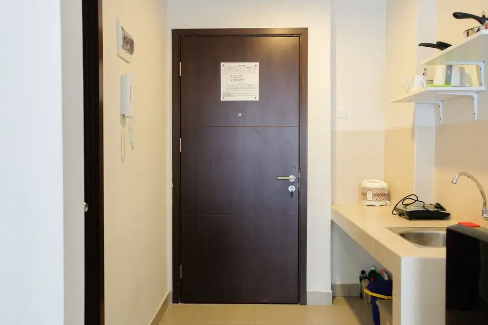 Legok: Comfortable Studio in Business Area Saveria Apartment