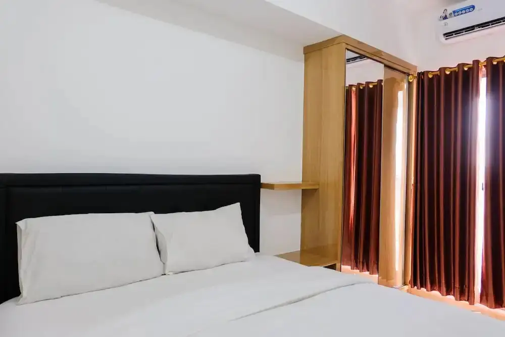 Legok: Comfortable 2BR Apartment at M-Town Residence