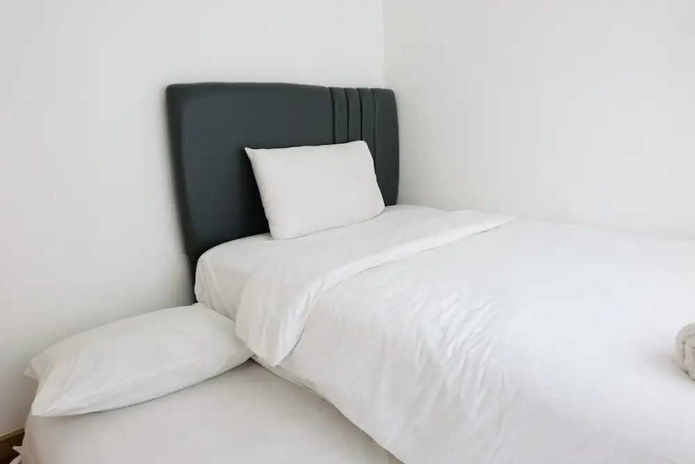Legok: Fully Furnished 2BR Apartment at M-Town Residence