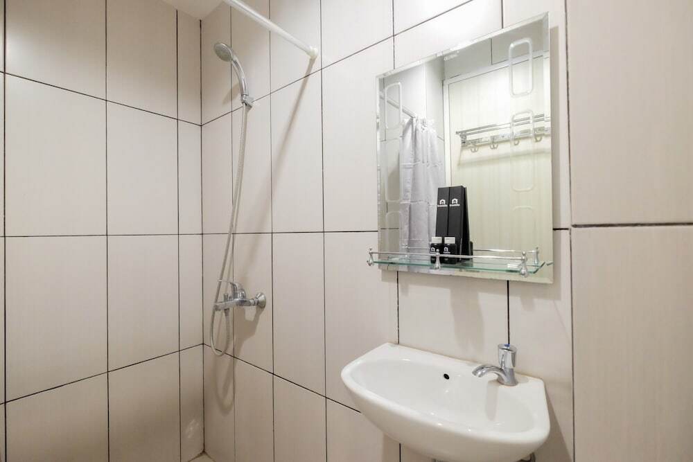 Бекаси: Relaxing Studio Grand Kamala Lagoon Apartment