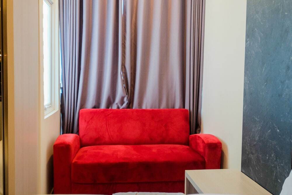 Бекаси: Cozy and Comfort Studio Grand Kamala Lagoon Apartment
