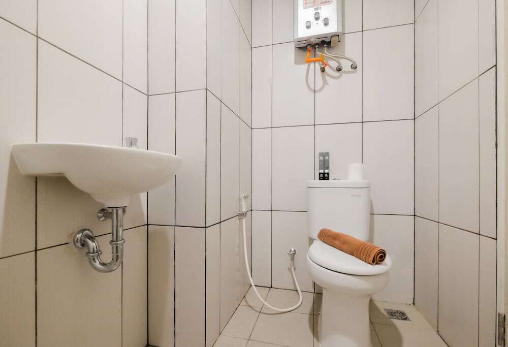 Бекаси: Cozy and Comfort Studio Grand Kamala Lagoon Apartment
