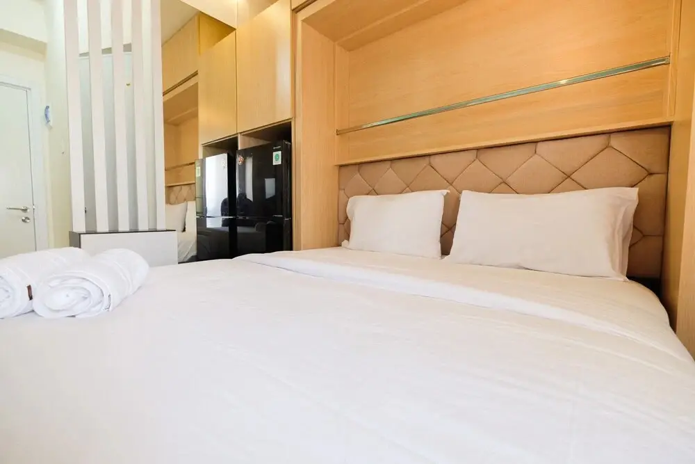Compact and Cozy Studio Apartment Green Pramuka City — фото 1
