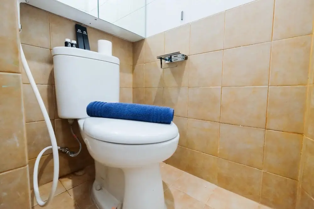 Джакарта: Compact and Cozy Studio Apartment Green Pramuka City