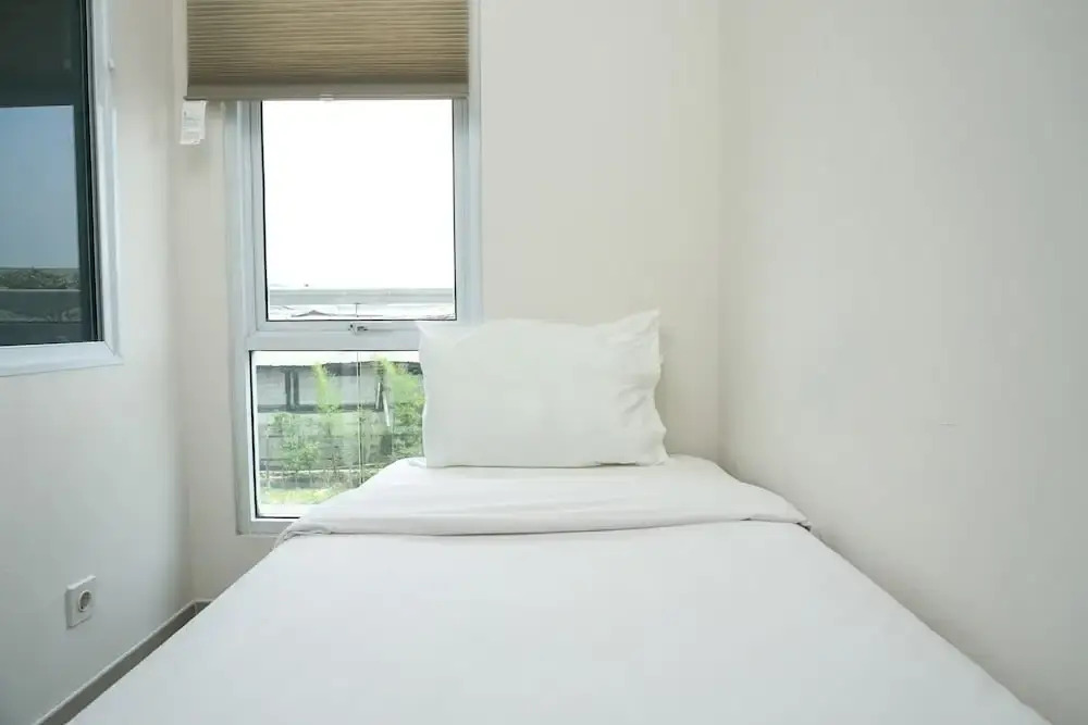 Джакарта: Homey 2BR at Paradise Mansion Apartment
