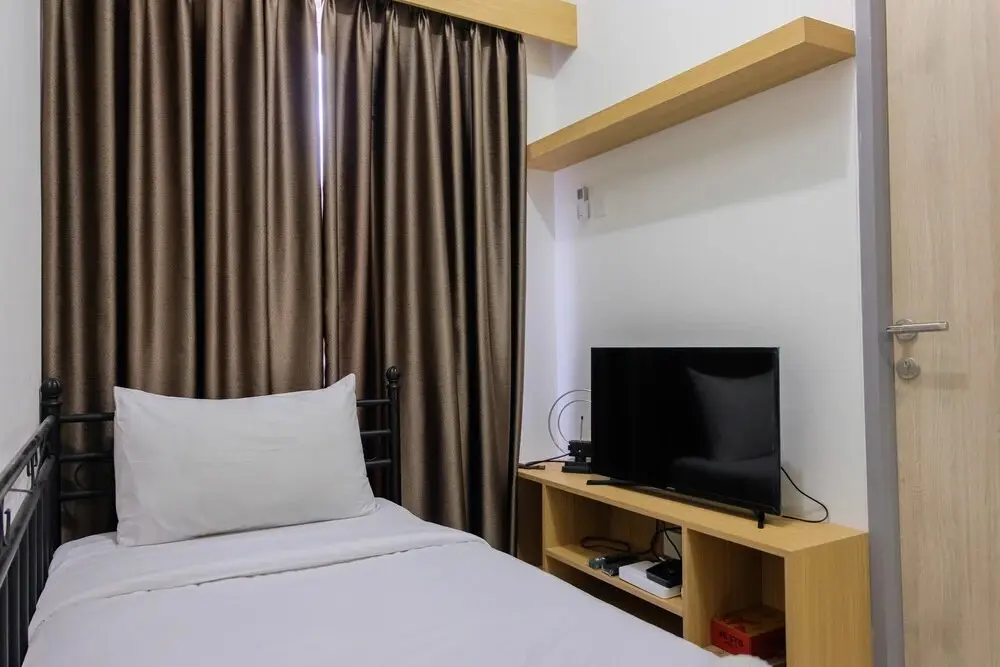Южный Тангеранг: Minimalist 1BR at Akasa Pure Living Apartment