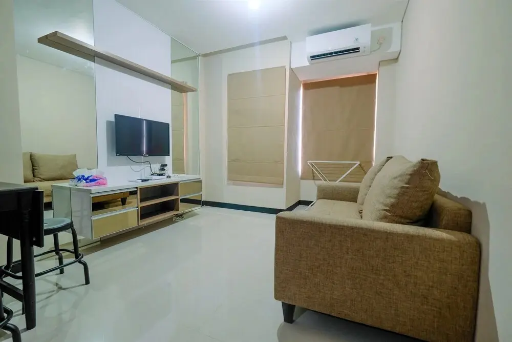 Джакарта: Comfy 2BR Apartment at Nifarro Park Pasar Minggu