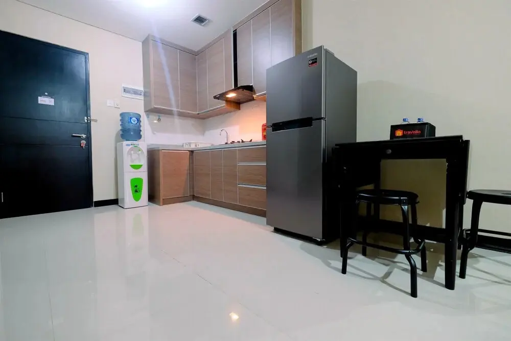 Джакарта: Comfy 2BR Apartment at Nifarro Park Pasar Minggu