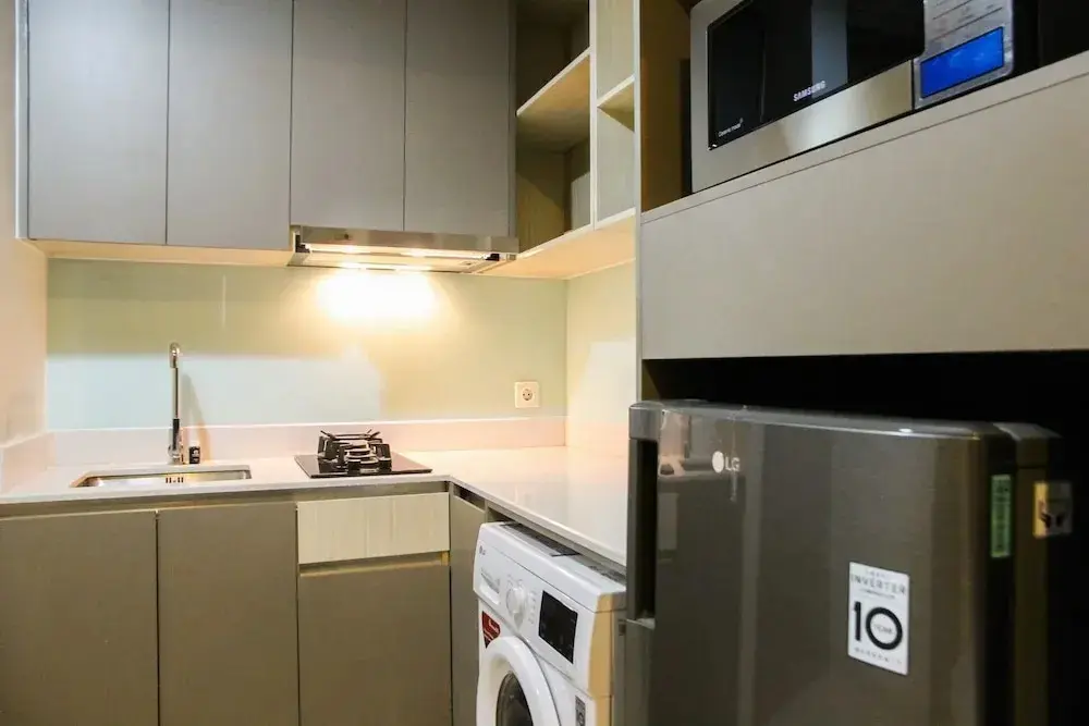 Джакарта: Sea View 1BR at Gold Coast Apartment near PIK