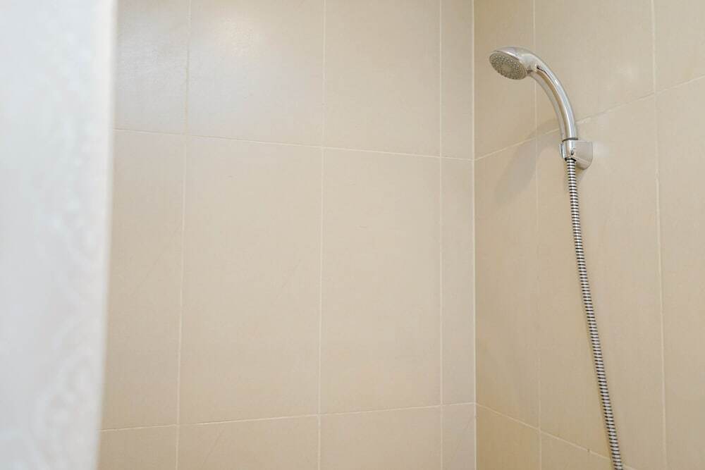 Джакарта: 2BR Apartment at Elpis Residence near Ancol and Kemayoran