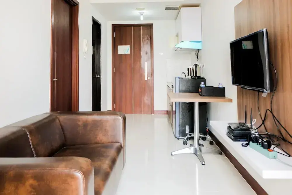 Legok: Modern 1BR Apartment at Scientia Residence