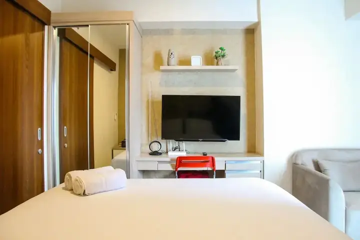 Бекаси: Minimalist and Comfy 1BR Grand Kamala Lagoon Apartment