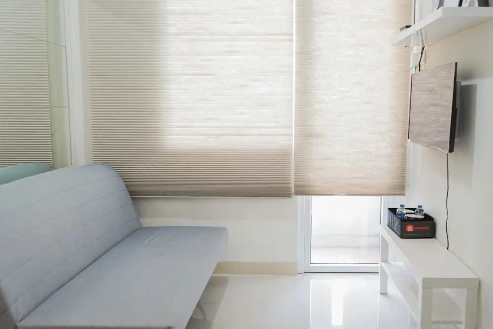 Джакарта: 2BR Apartment with Sofa Bed at Green Pramuka City