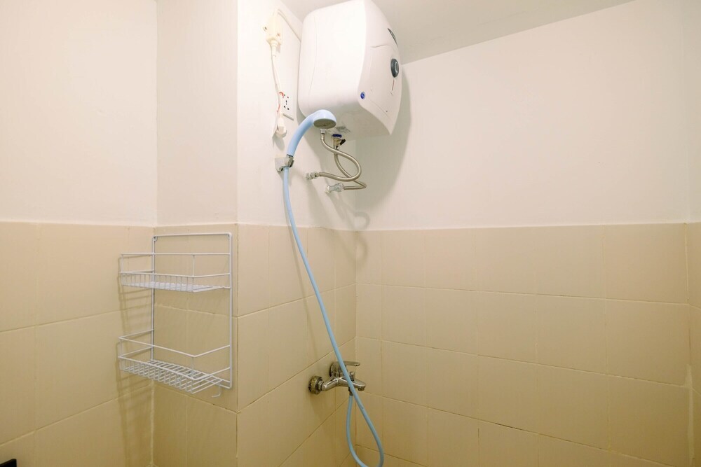 Джакарта: Fully Furnished 2BR at Teluk Intan Apartment