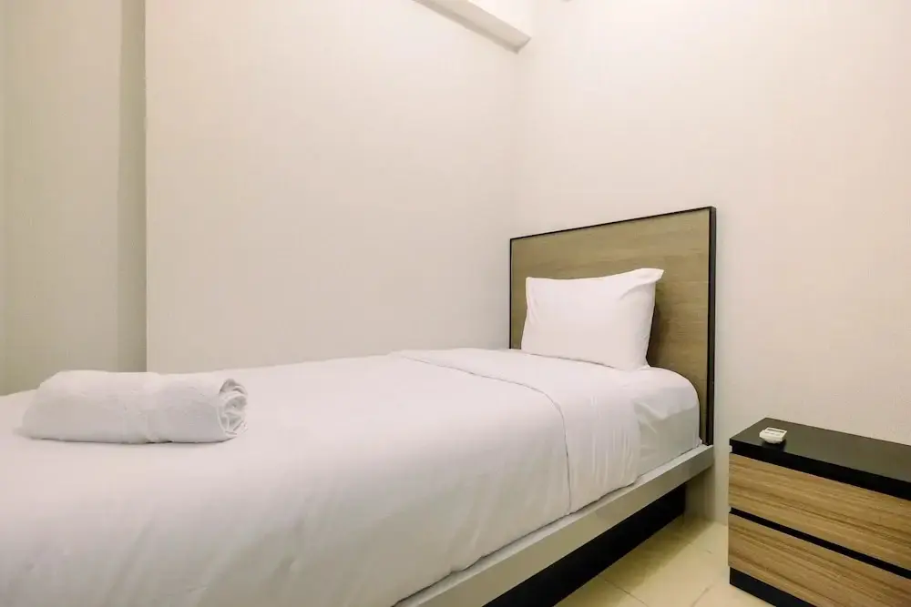 Джакарта: Fully Furnished 2BR at Teluk Intan Apartment