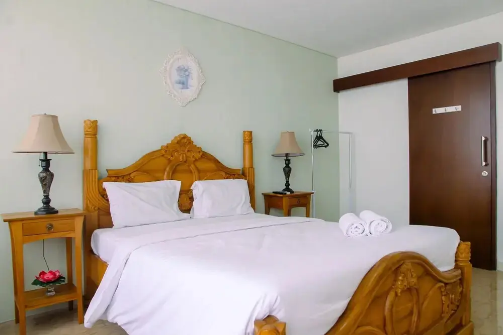 Джакарта: Modern and Spacious 1BR Apartment at L'Avenue