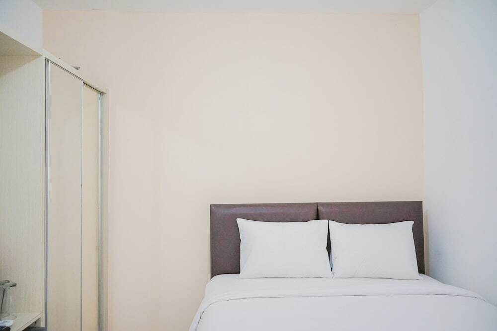 Тангеранг: Comfy and Stylish Studio Apartment at Aeropolis Residence 2