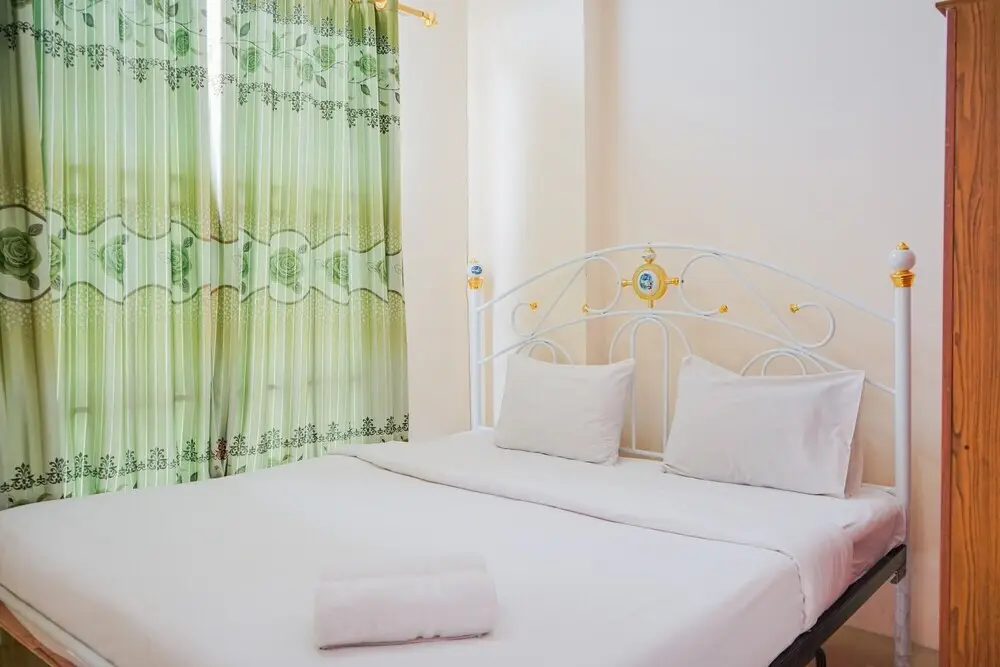 Тангеранг: Homey and Simple 2BR at The Medina Apartment