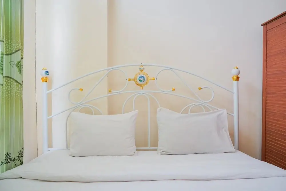 Тангеранг: Homey and Simple 2BR at The Medina Apartment
