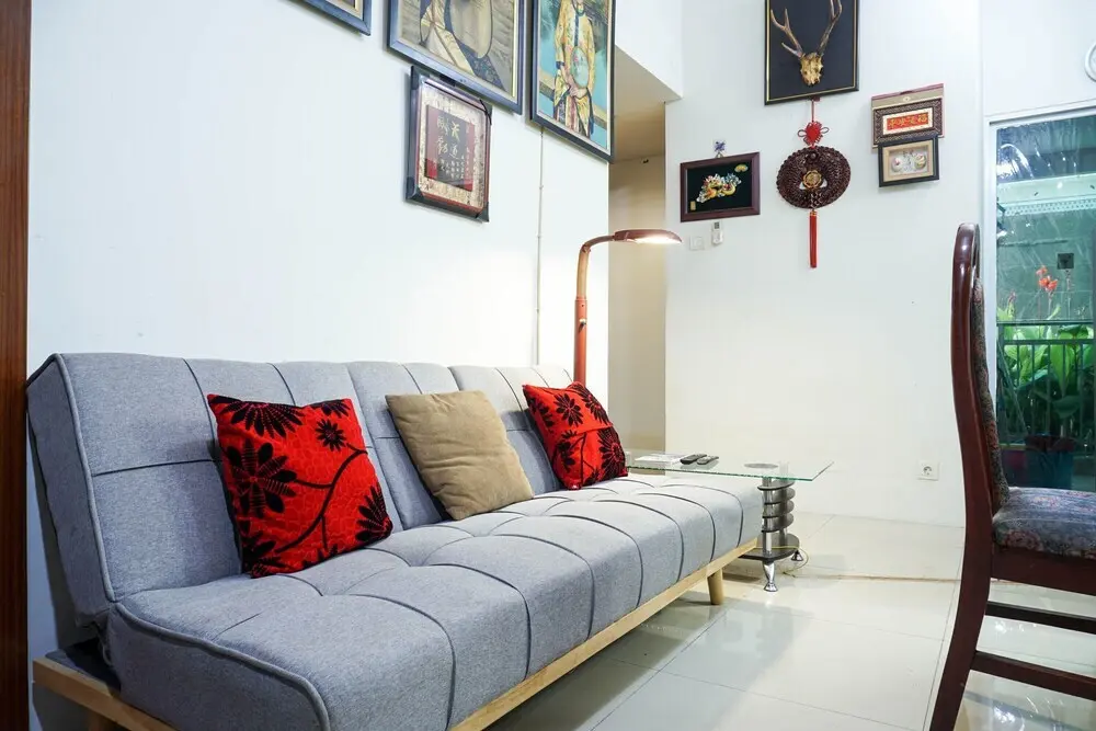 Джакарта: Luxurious and Elegant 3BR Vittoria Apartment