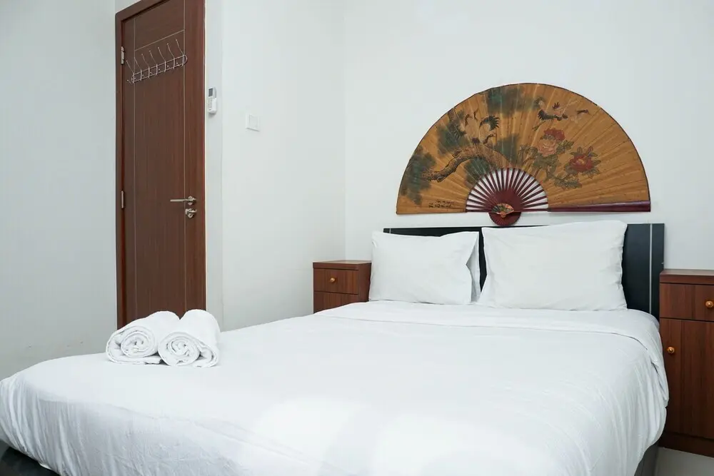 Джакарта: Luxurious and Elegant 3BR Vittoria Apartment