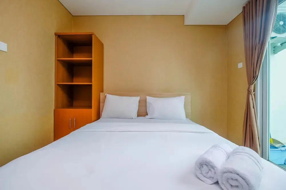 Джакарта: Exclusive Studio Apartment at Woodland Park Residence