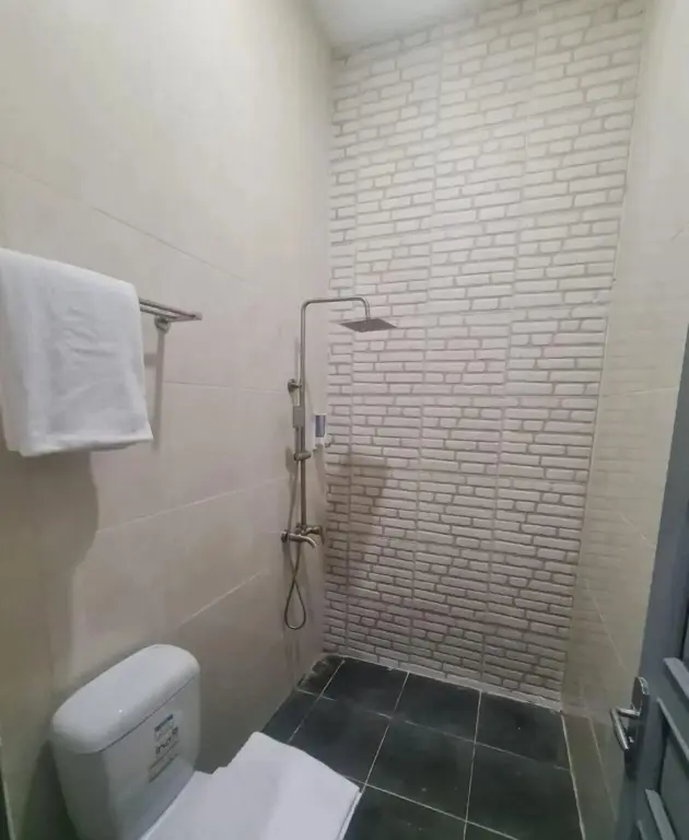 Вонособо: KingKabba Guest House Wonosobo
