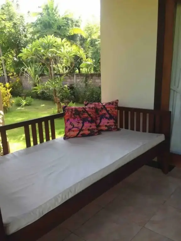 Пурвакерти: Kirana Homestay - Dusk Bungalow