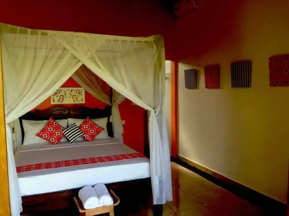 Пурвакерти: Kirana Homestay - Dusk Bungalow