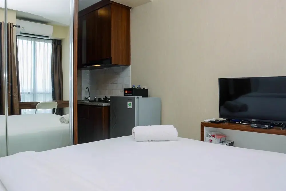 Джакарта: Mini Studio Room Apartment at Tifolia
