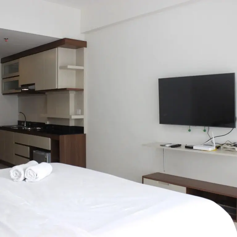 Бандунг: Spacious Studio Room at Galeri Ciumbuleuit 3 Apartment