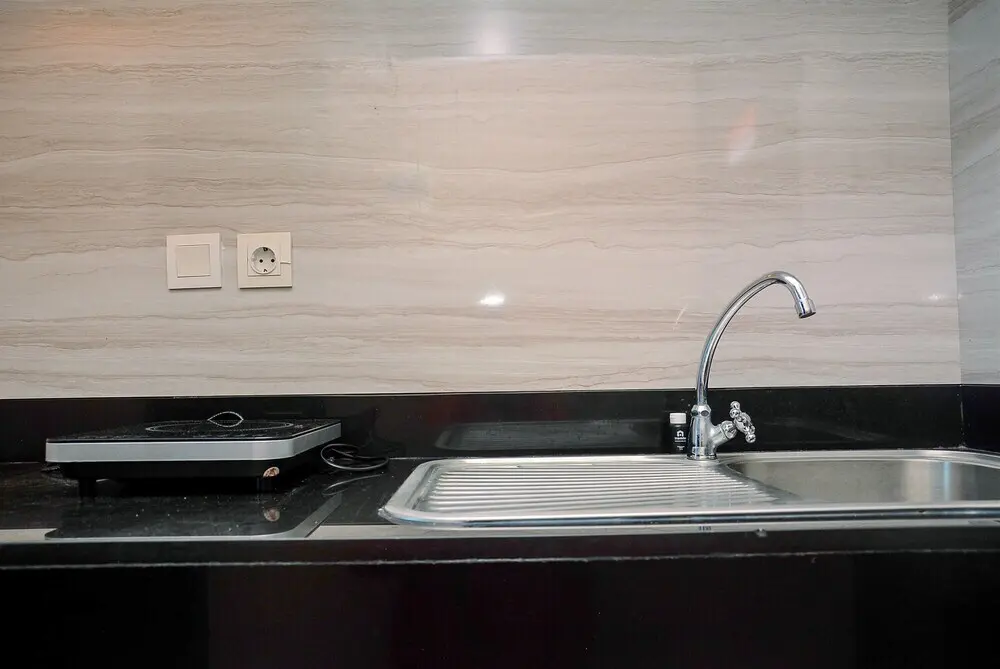 Джакарта: Best and Strategic Studio at GP Plaza Apartment