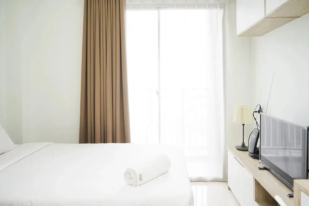 Тангеранг: Chic and Cozy Springwood Residence Studio Apartment