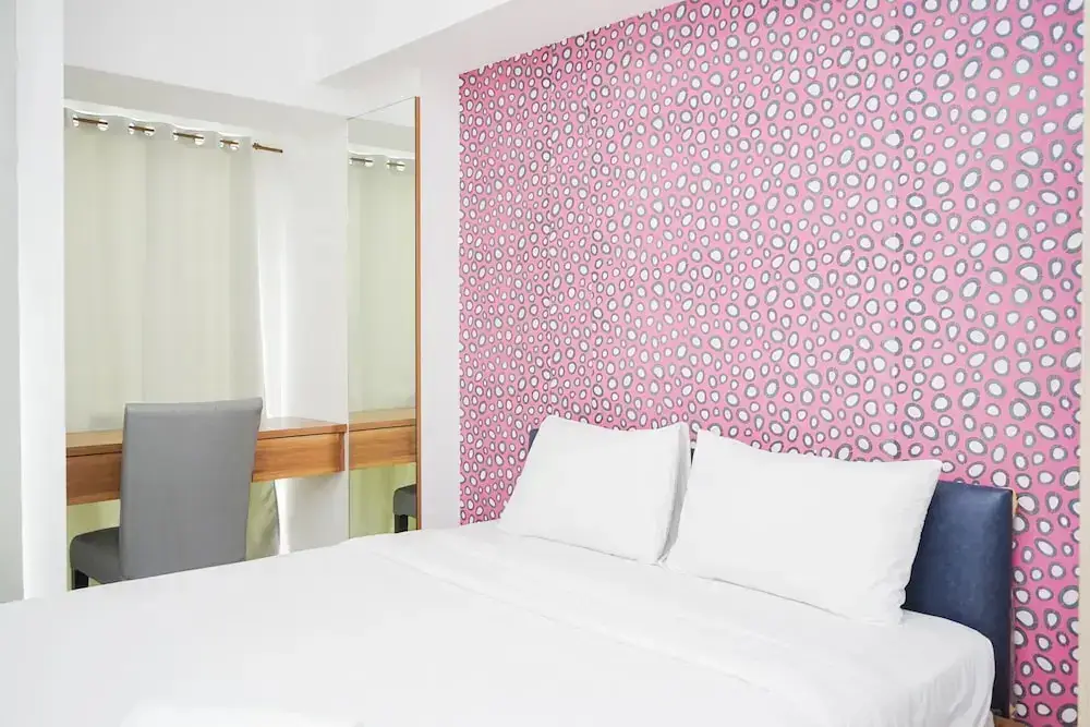 Legok: Cozy and Good Location Studio Apartment M-Town Residence