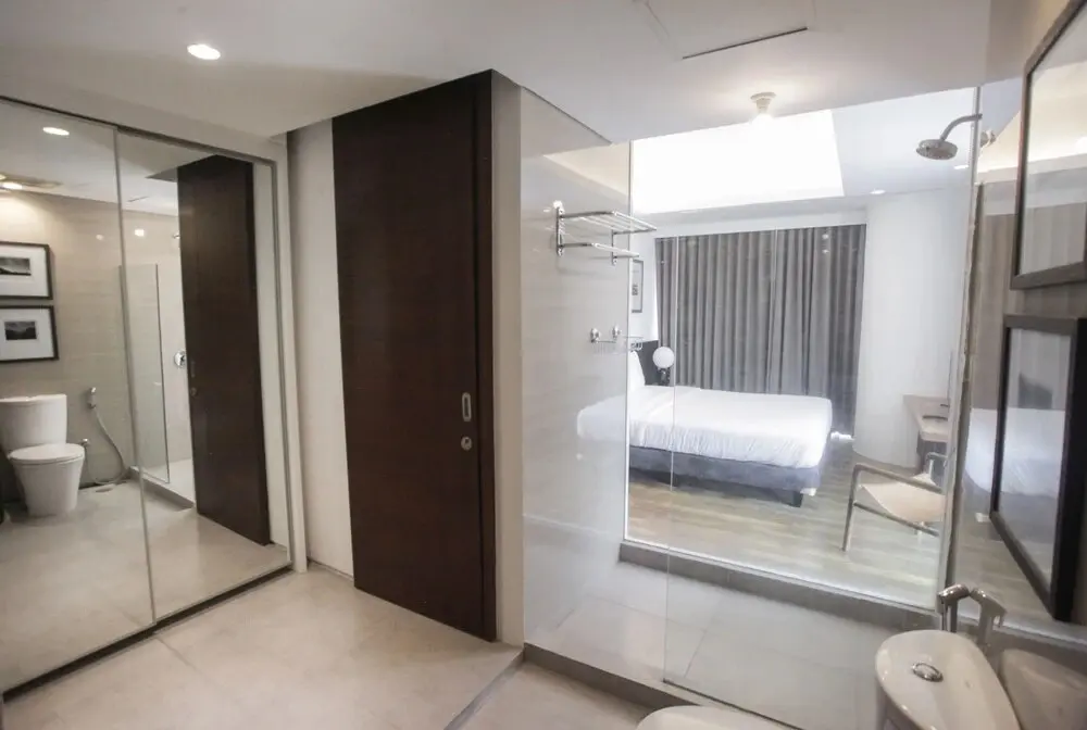 Сурабая: Premium 2BR Apartment near Marvell City Mall at The Linden