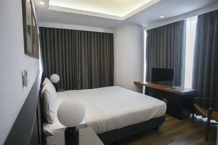 Сурабая: Premium 2BR Apartment near Marvell City Mall at The Linden